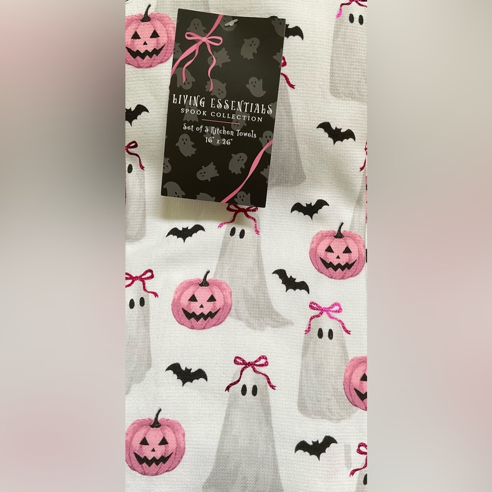 Essentials Spook Collection Gost and Bats Kitchen Towels - Black, Pink, White